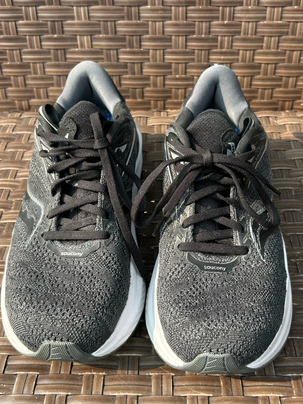 Saucony Women’s Echelon Athletic Shoes Size 8.5